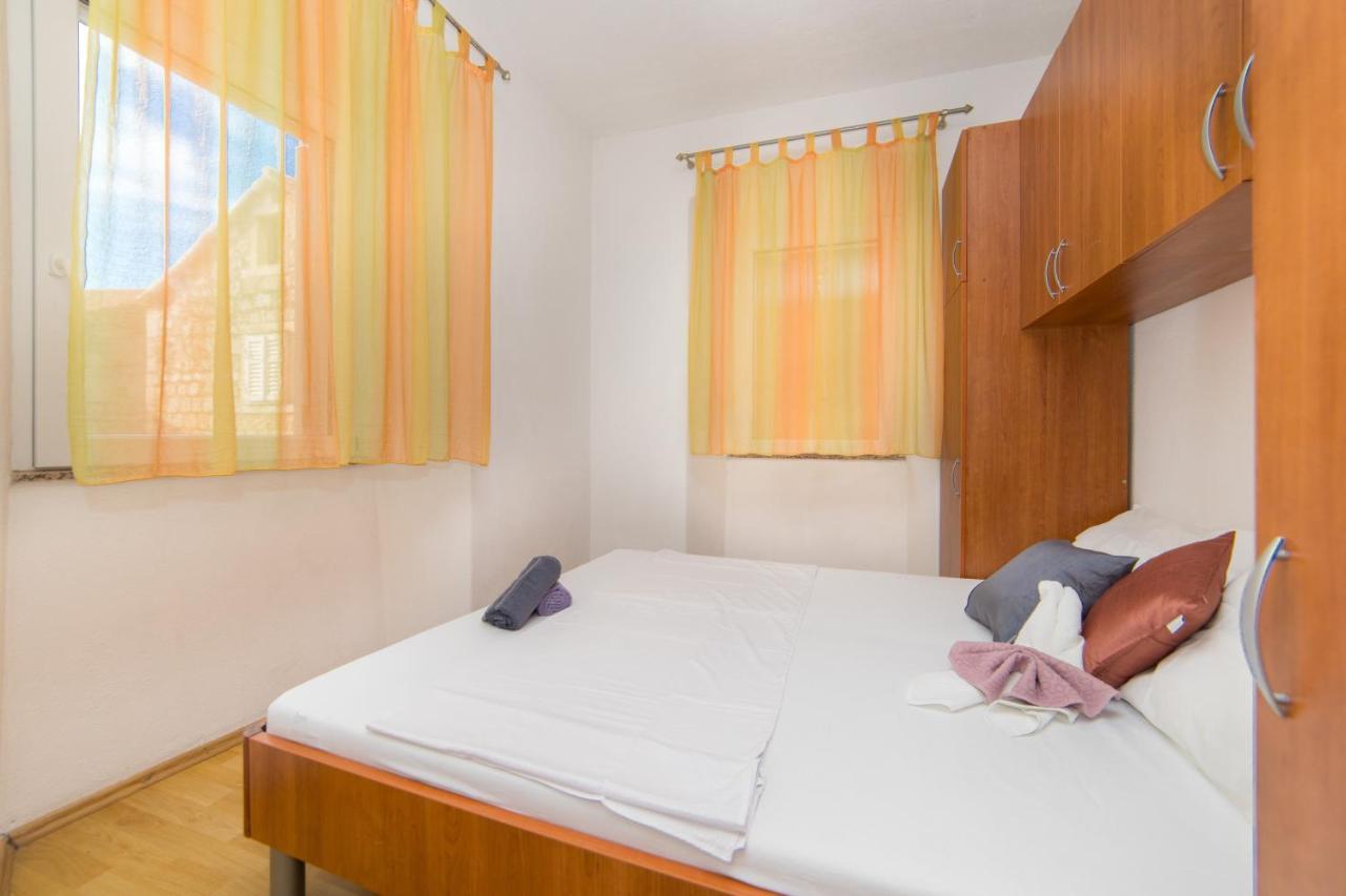 Apartment Kalalarga Makarska Exteriör bild